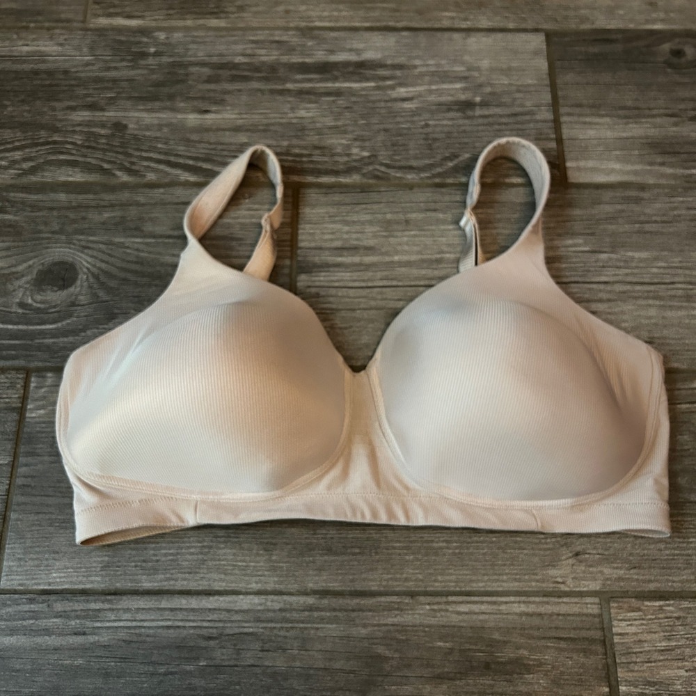 Vanity Fair 71355 Full Coverage Comfort Wirefree Bra 40D Beige‎